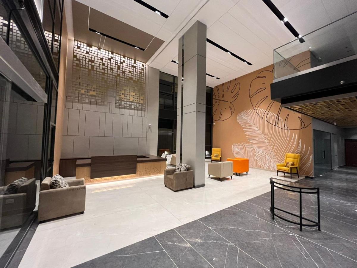 Kochi Presidency Airport Hotel מראה חיצוני תמונה