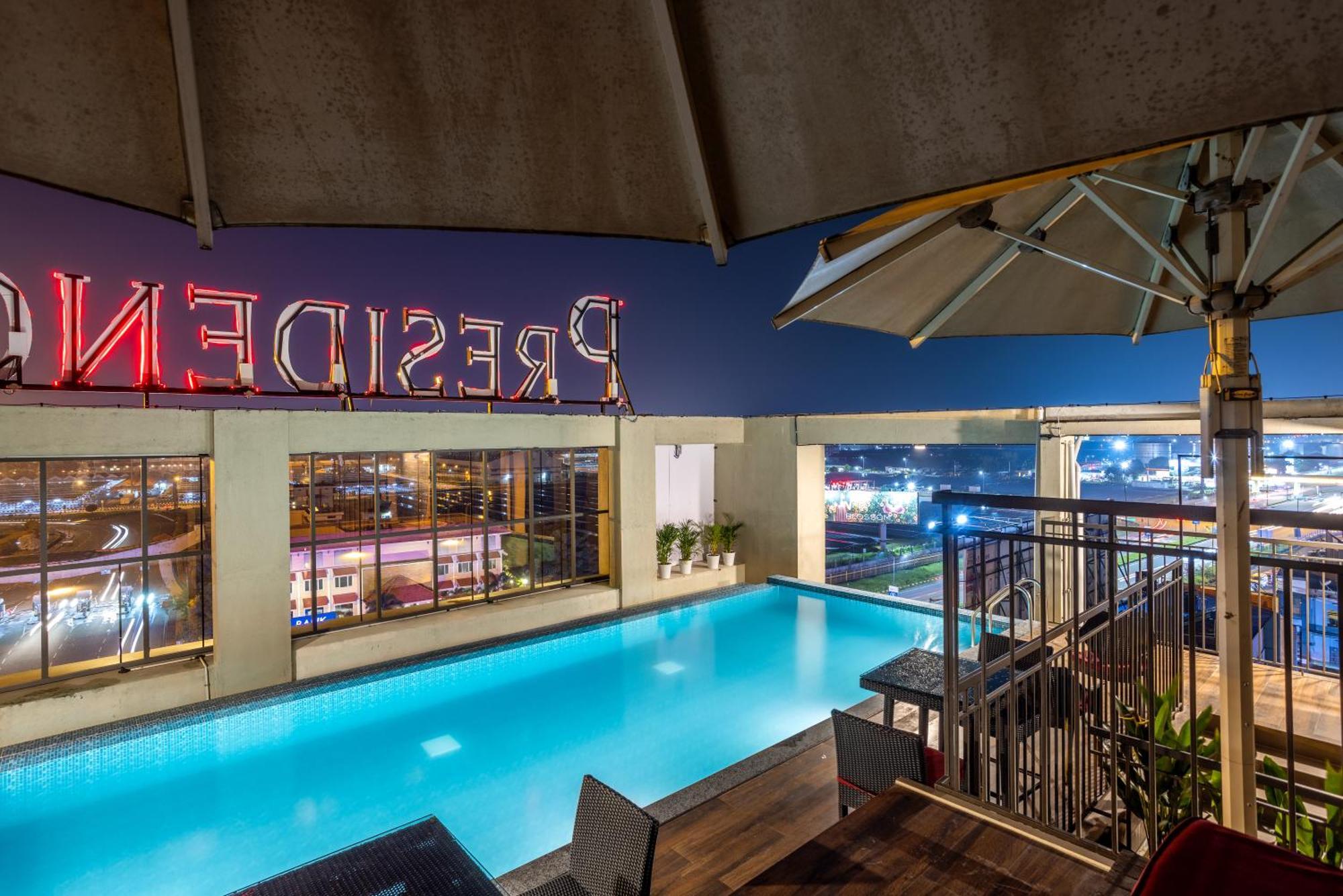 Kochi Presidency Airport Hotel מראה חיצוני תמונה