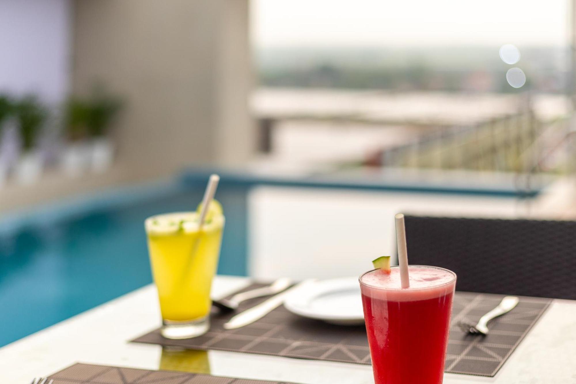 Kochi Presidency Airport Hotel מראה חיצוני תמונה