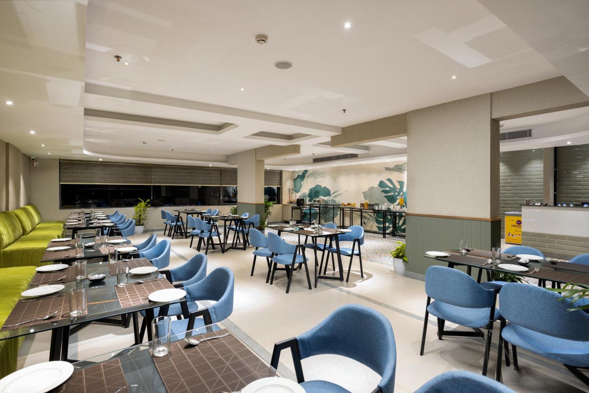 Kochi Presidency Airport Hotel מראה חיצוני תמונה