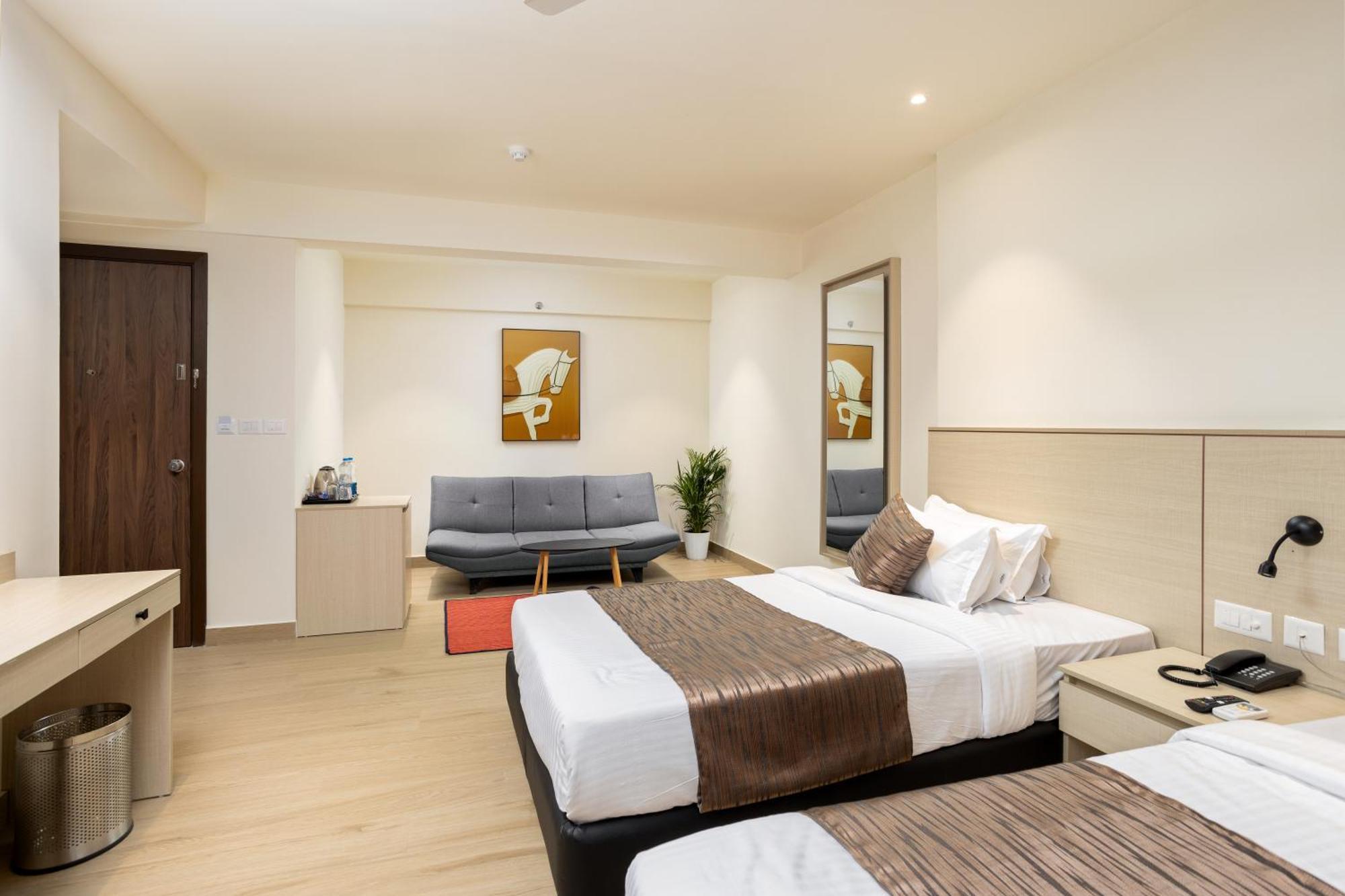 Kochi Presidency Airport Hotel מראה חיצוני תמונה